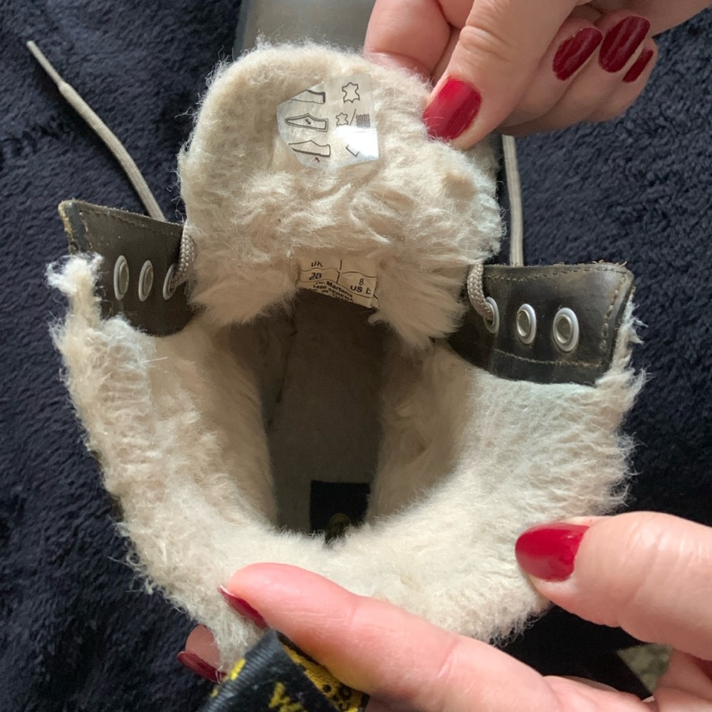 Dr. Martens 1460 Serena 8 Eye Boot Olive - Picture 10 of 12